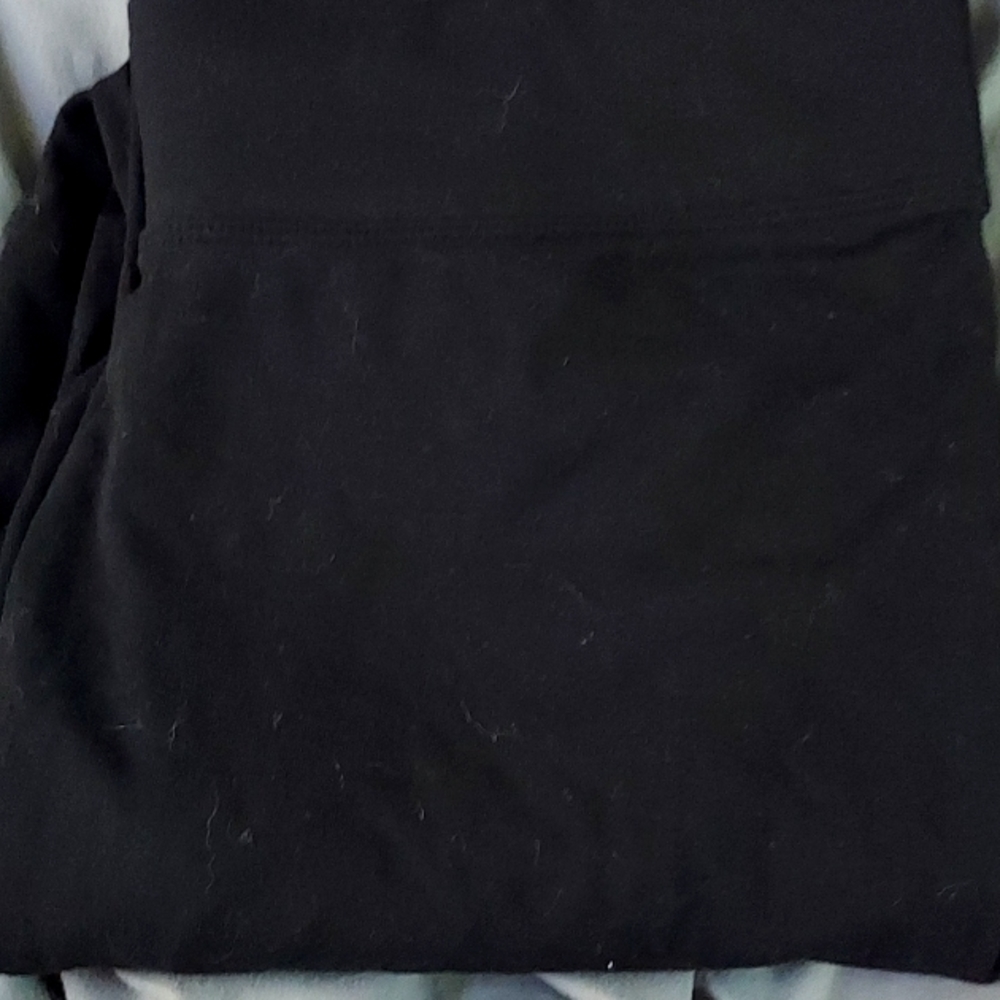 Brand new leggings. Size M